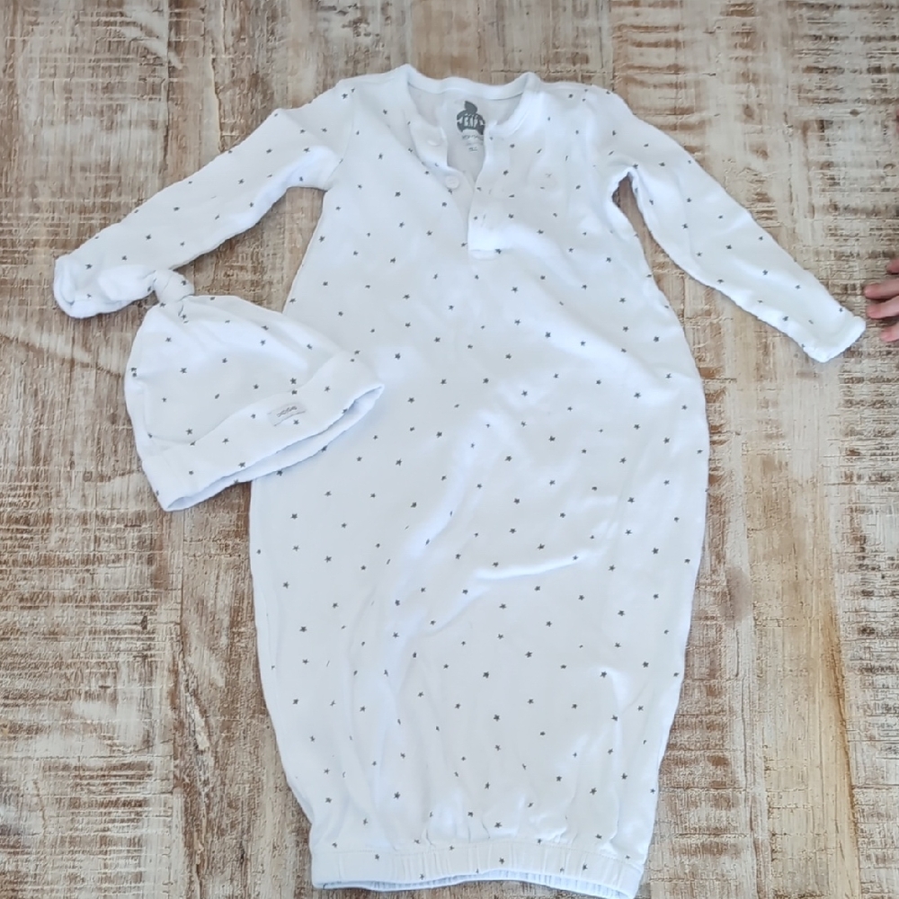 Baby Gap Star Sleeper Gown And Hat